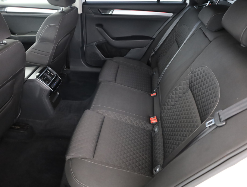 Škoda Superb, 2016
