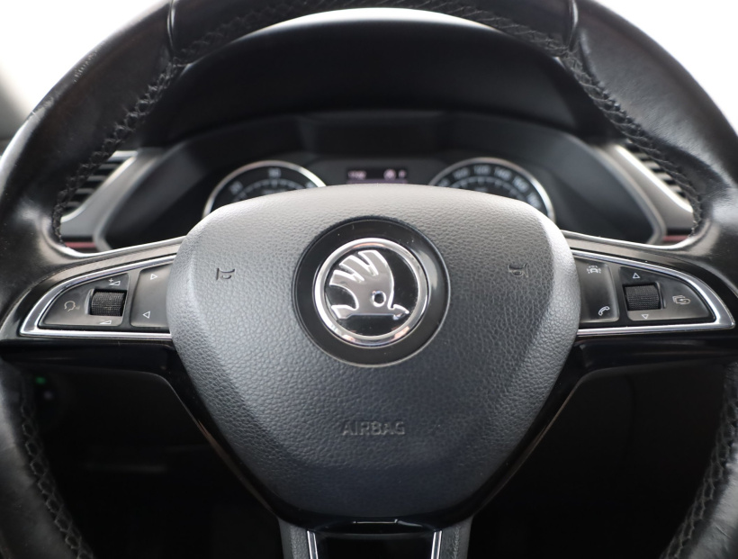 Škoda Superb, 2016