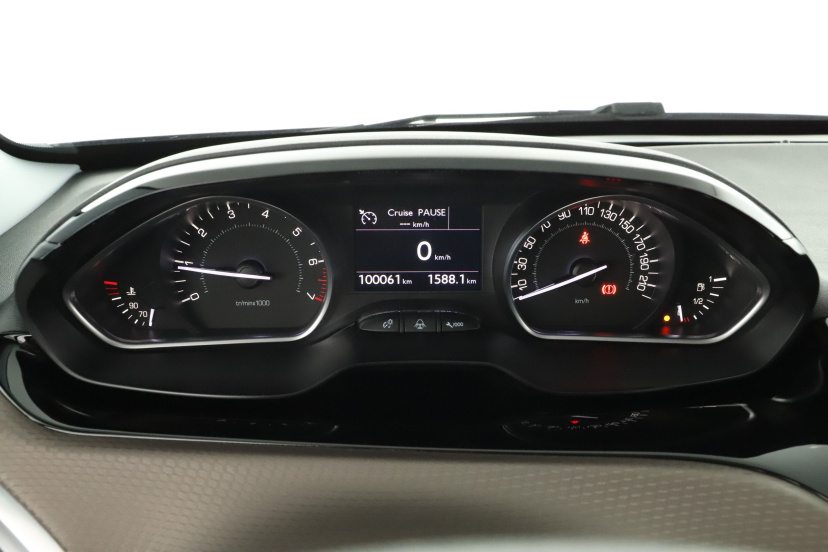 Peugeot 2008, 2013