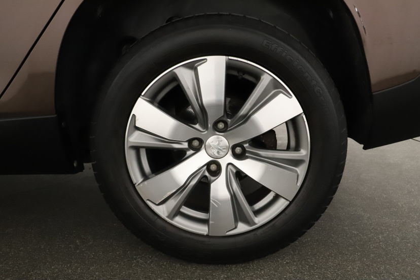Peugeot 2008, 2013
