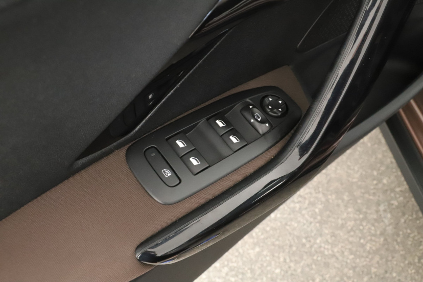 Peugeot 2008, 2013