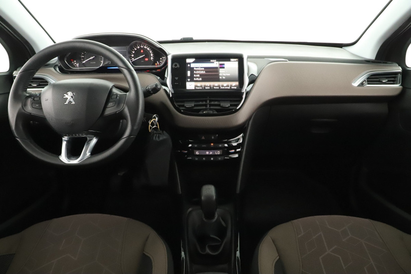 Peugeot 2008, 2013