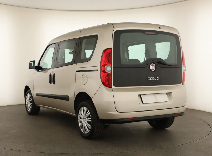 Fiat Doblo, 2011