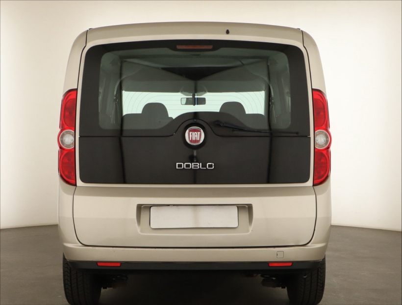 Fiat Doblo, 2011