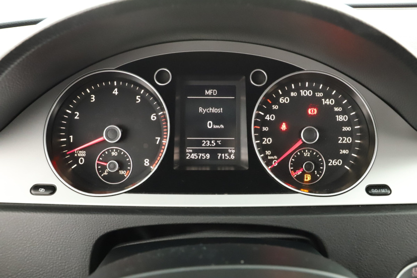 Volkswagen Passat, 2009