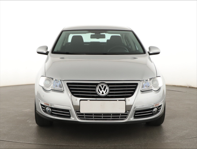 Volkswagen Passat, 2009