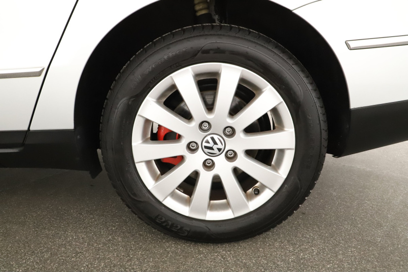 Volkswagen Passat, 2009