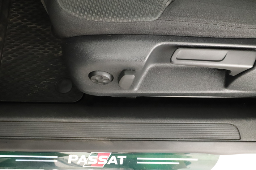 Volkswagen Passat, 2009
