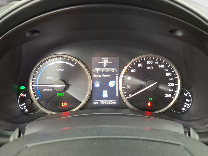 Lexus NX, 2015