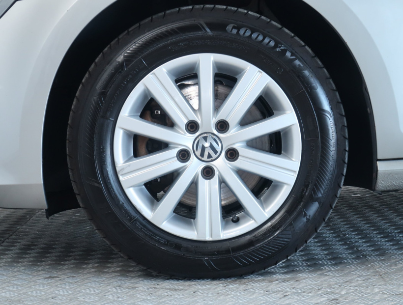 Volkswagen Golf, 2014