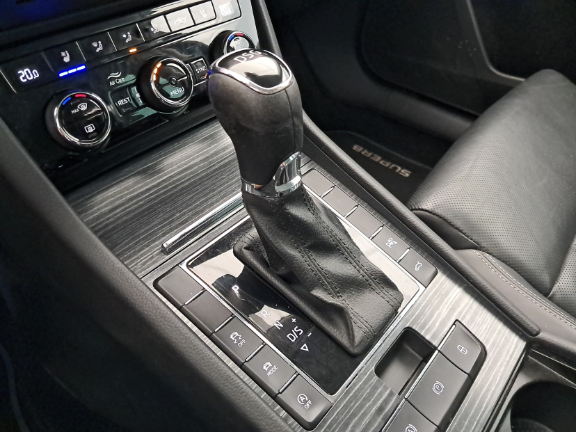 Škoda Superb, 2021