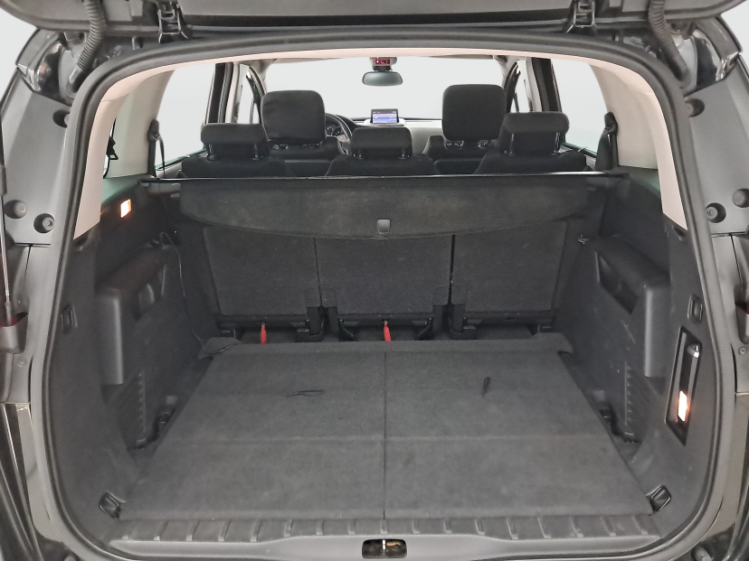 Peugeot 5008, 2010
