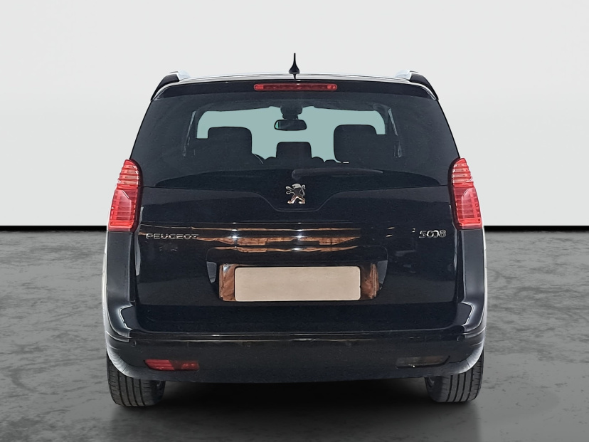 Peugeot 5008, 2010