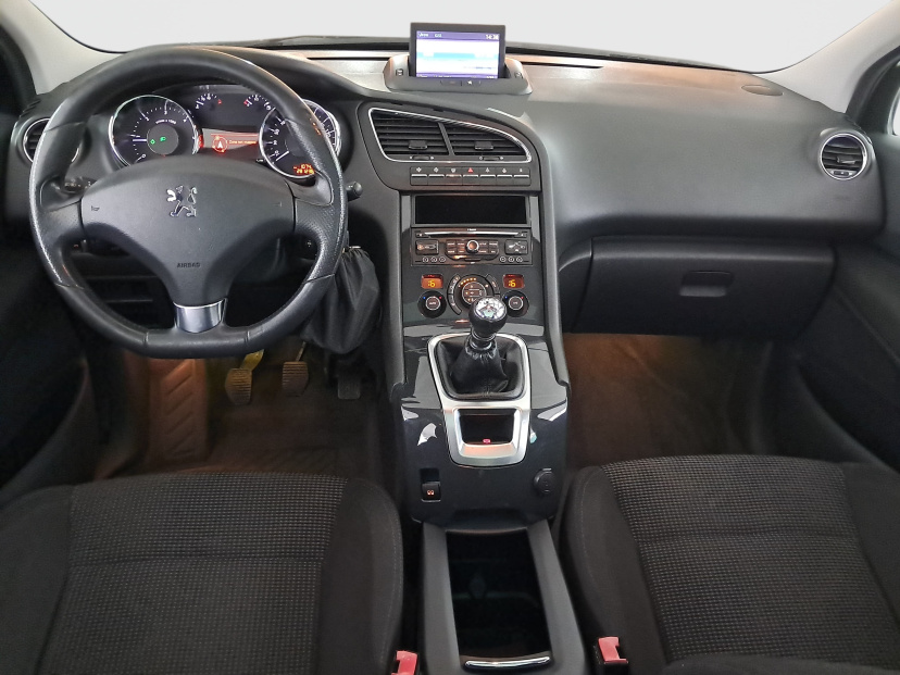 Peugeot 5008, 2010