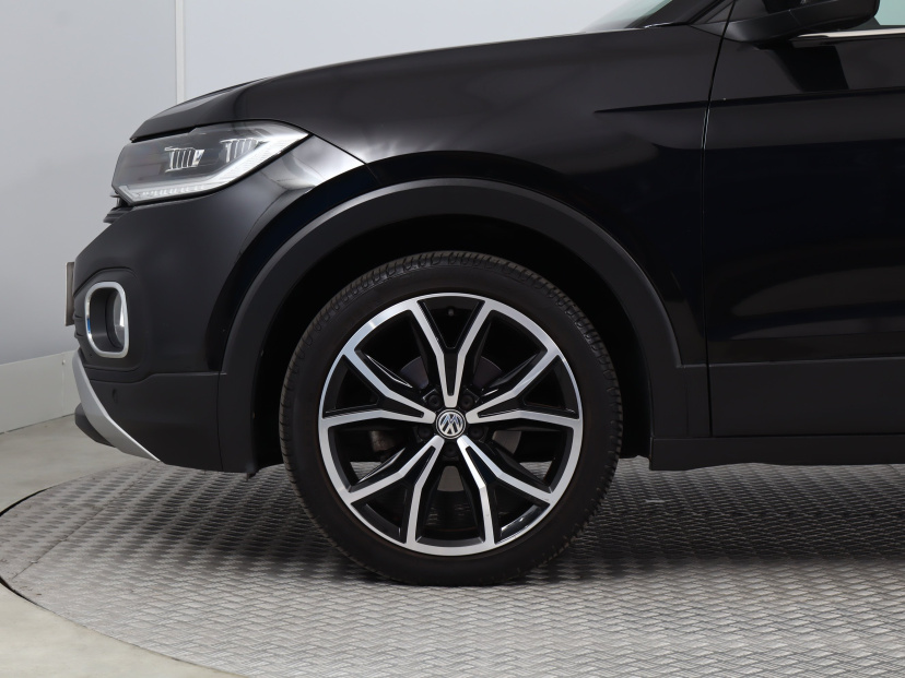 Volkswagen T-Cross, 2020