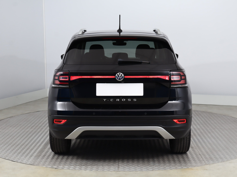 Volkswagen T-Cross, 2020