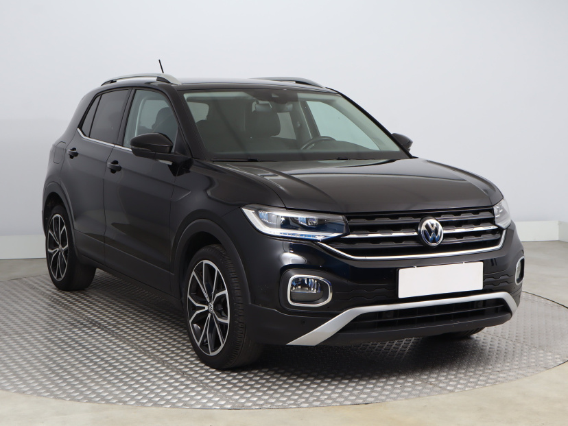 Volkswagen T-Cross, 2020