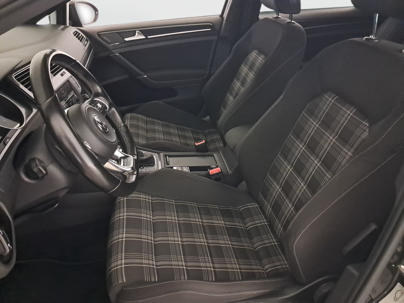 Volkswagen Golf, 2017