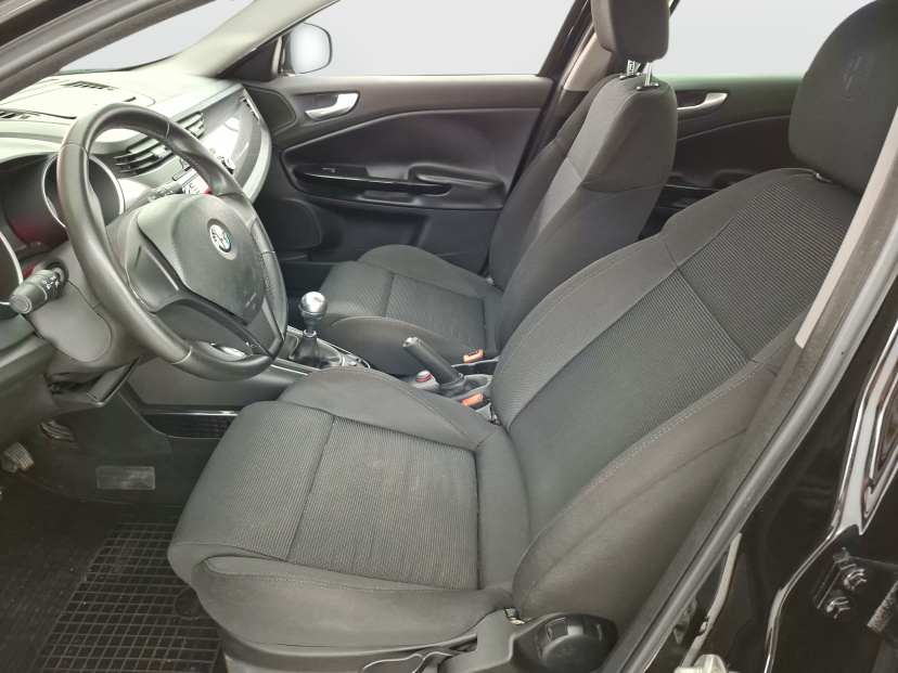 Alfa Romeo Giulietta, 2011