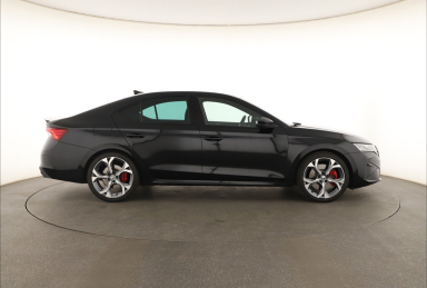 Škoda Octavia - 2024