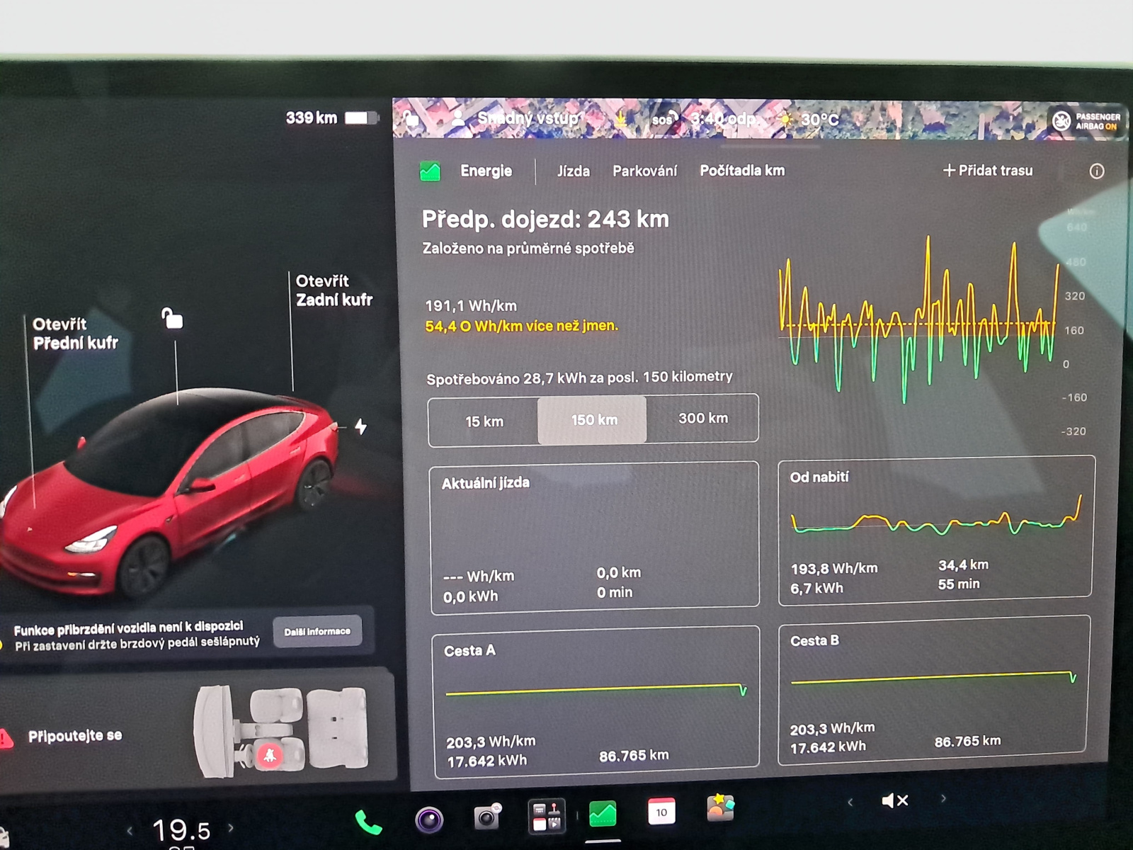 Tesla Model 3 Long Range AWD – fotografie 17