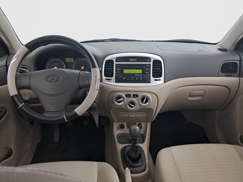 Hyundai Accent, 2009