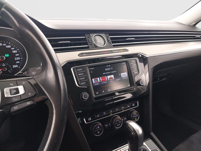 Volkswagen Passat, 2015
