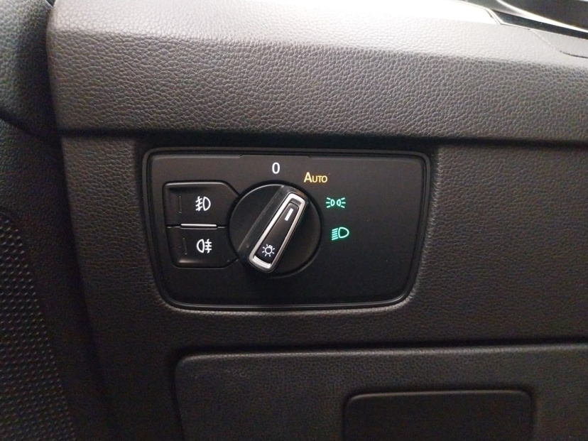 Volkswagen Passat, 2015