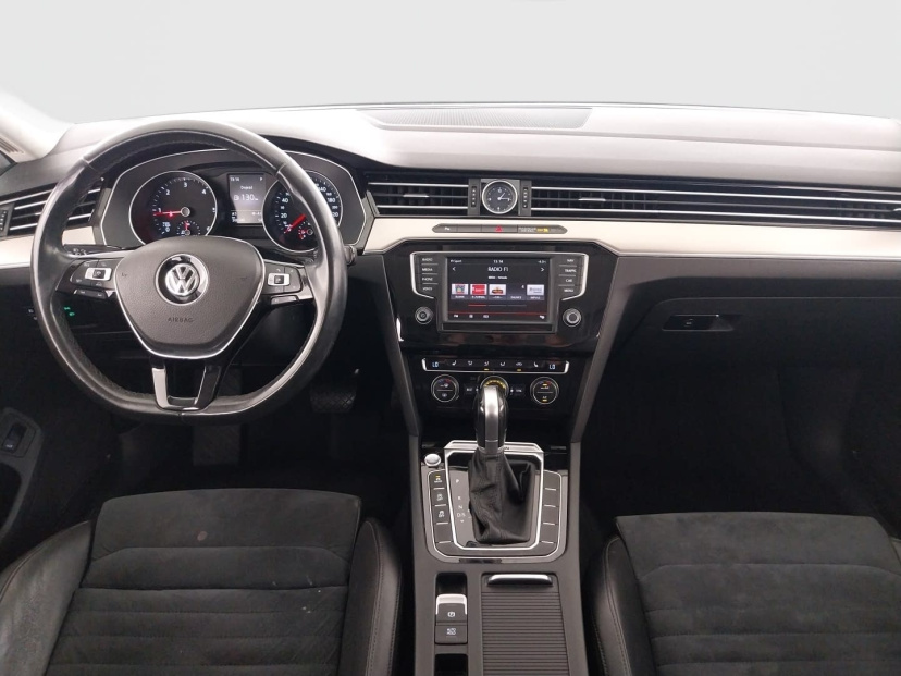 Volkswagen Passat, 2015