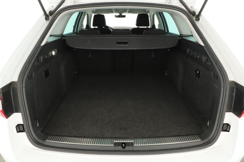 Škoda Superb, 2020