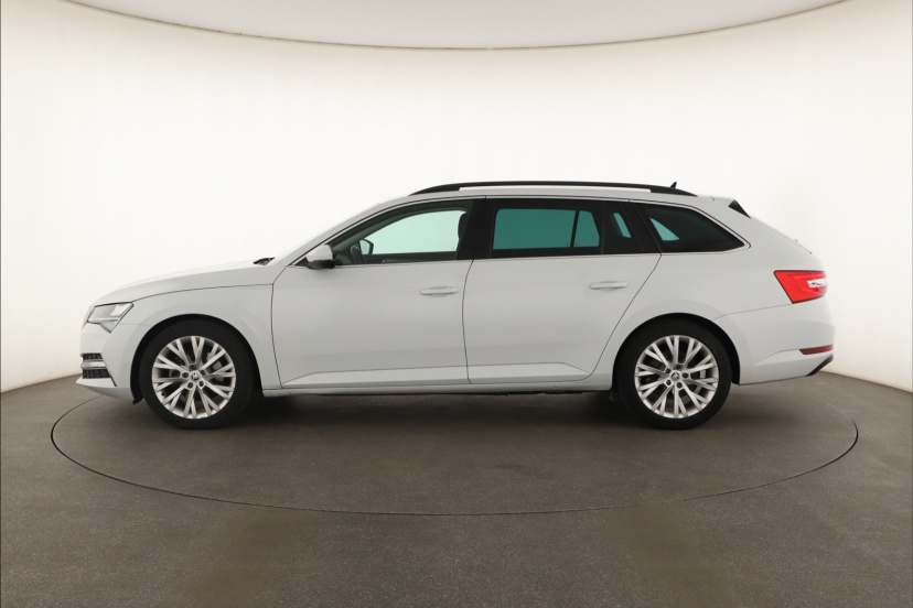 Škoda Superb, 2020