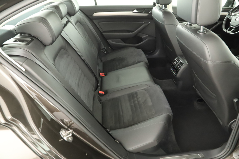Volkswagen Passat, 2017
