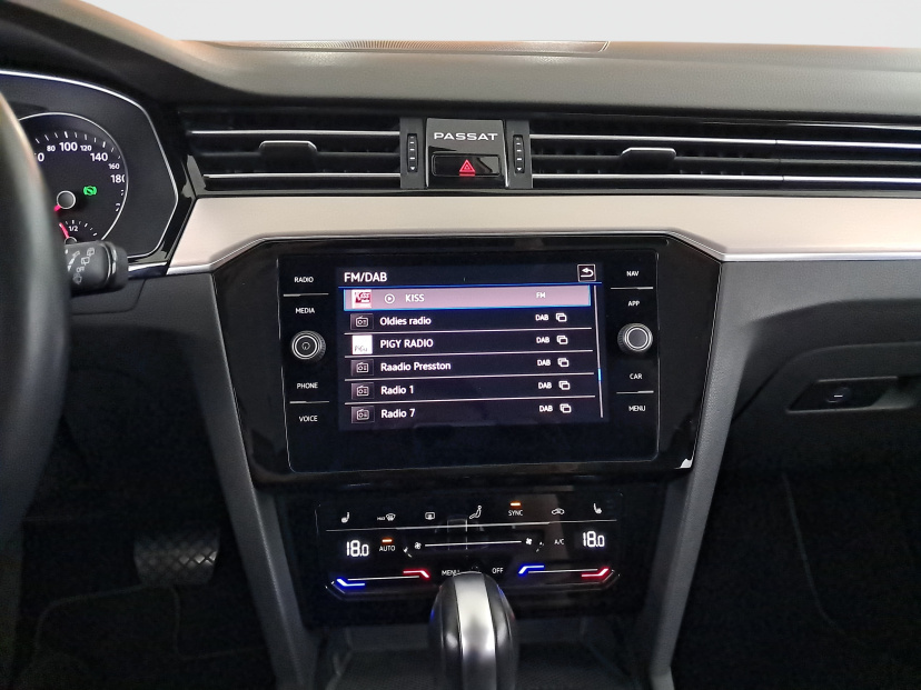 Volkswagen Passat, 2021