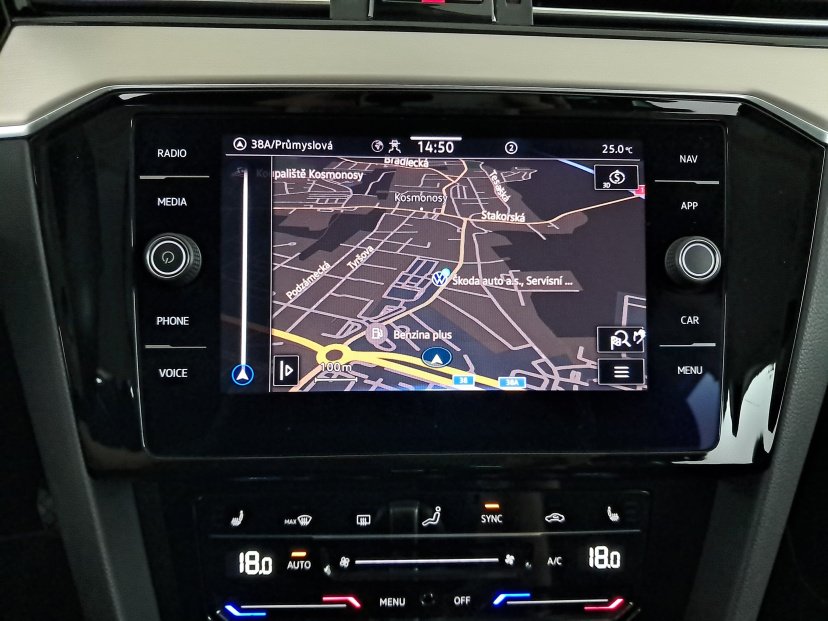 Volkswagen Passat, 2021