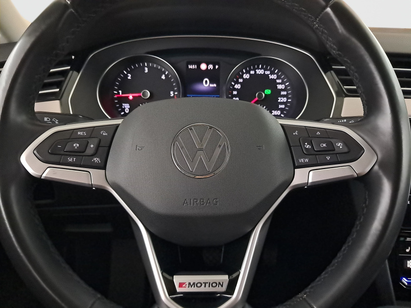 Volkswagen Passat, 2021