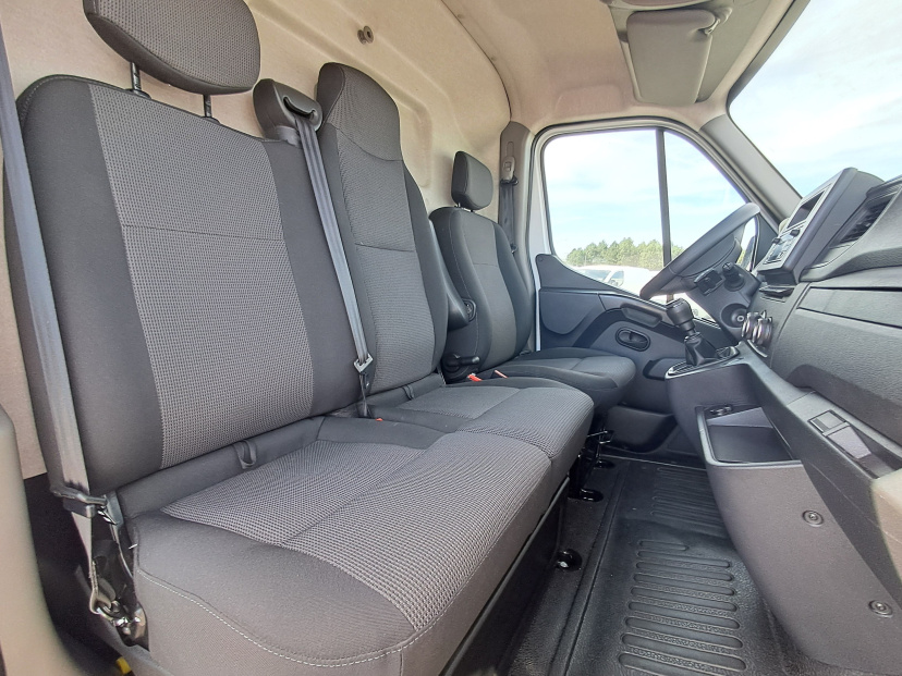 Renault Master, 2024