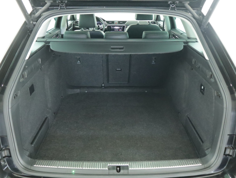 Škoda Superb, 2023
