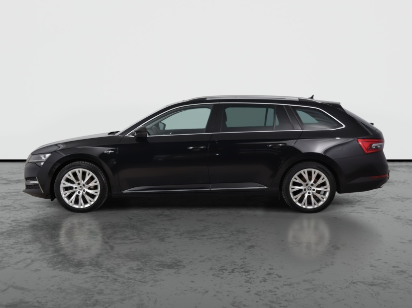 Škoda Superb, 2023