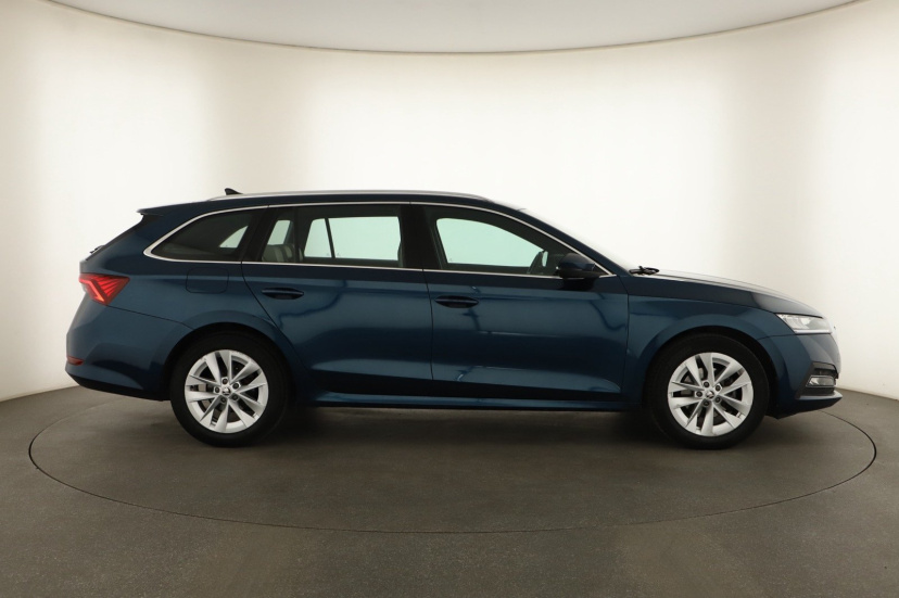 Škoda Octavia, 2022