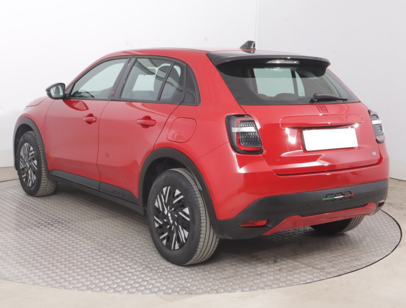 Fiat 600e, 2023