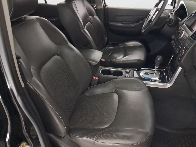 Nissan Pathfinder, 2011