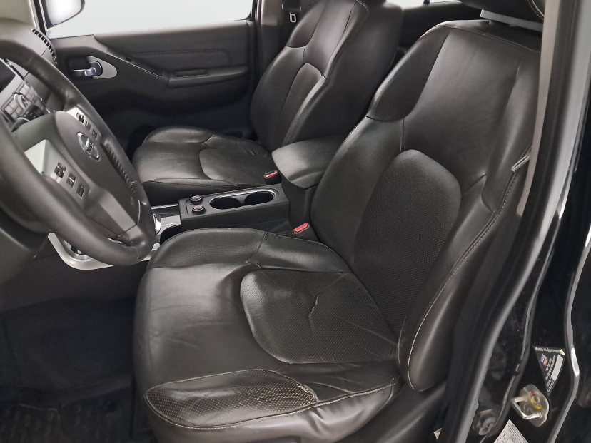 Nissan Pathfinder, 2011