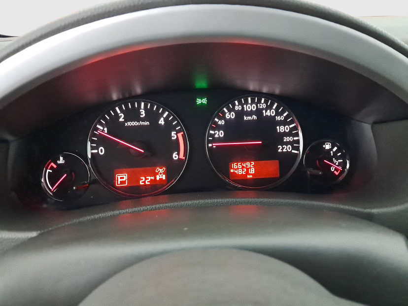 Nissan Pathfinder, 2011