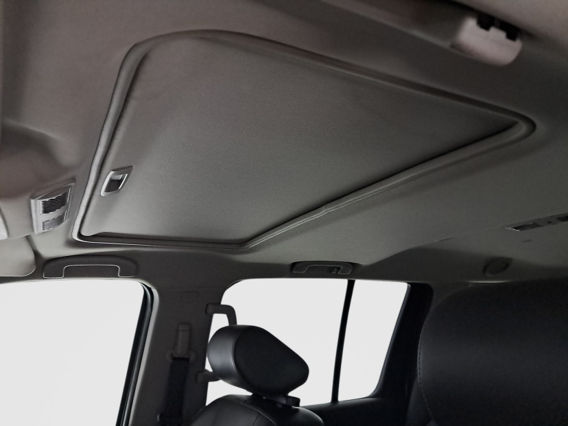 Nissan Pathfinder, 2011