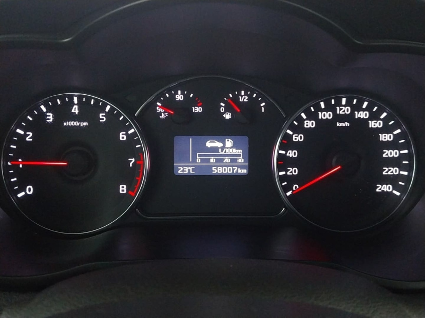 Kia Carens, 2016