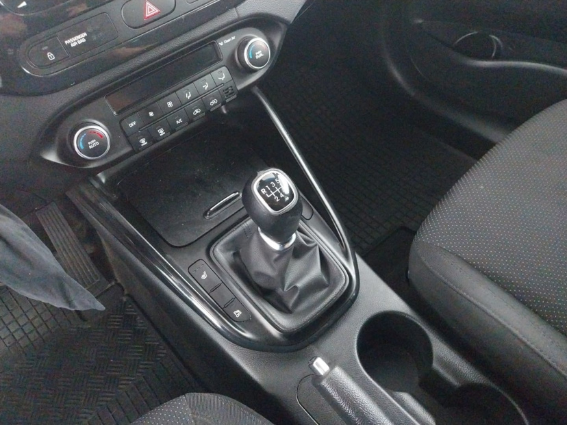 Kia Carens, 2016