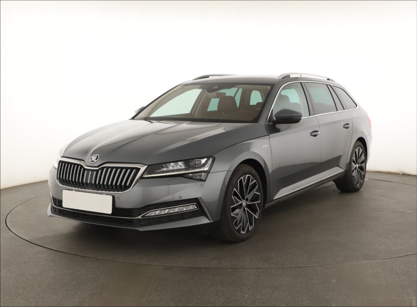Škoda Superb, 2023