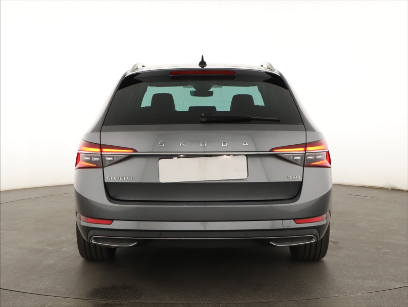 Škoda Superb, 2023