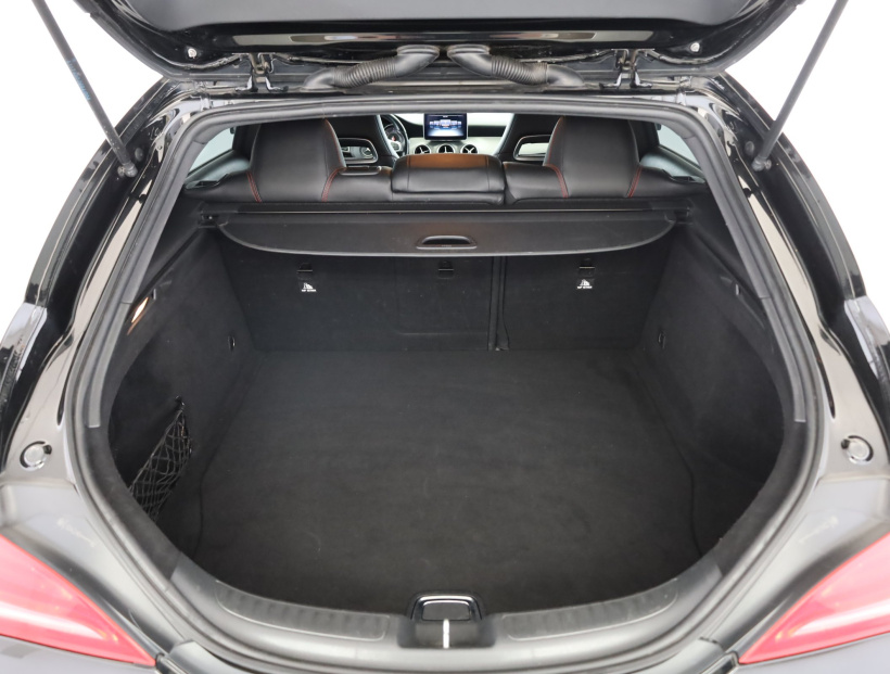 Mercedes-Benz CLA, 2016
