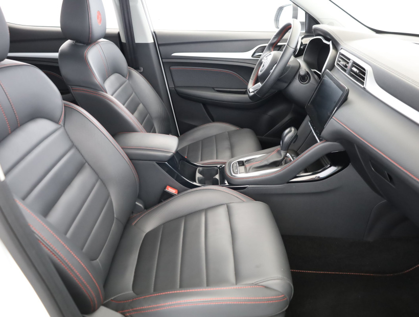 MG ZS SUV, 2024